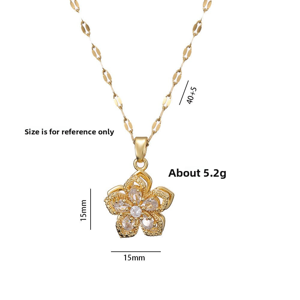 Five-petal Flower 360 � Rotating Pendant Necklace Light Luxury Niche Design Sense